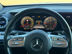 MERCEDES-BENZ E 220 d Swiss Star AMG Line 4matic