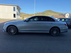 MERCEDES-BENZ E 220 d Swiss Star AMG Line 4matic