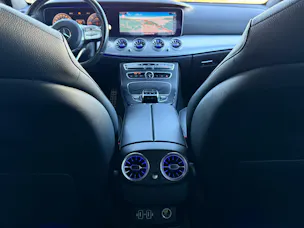 MERCEDES-BENZ E 220 d Swiss Star AMG Line 4matic