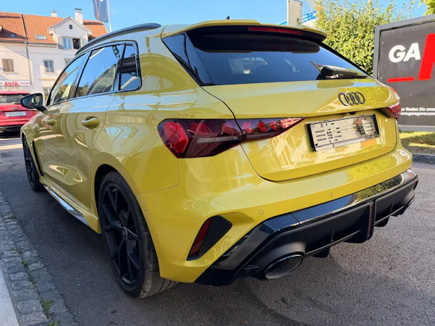 AUDI RS3 SPORTBACK 2.5 400 PS TFSI QUATTRO *** 5 JAHRE AUDI WERKSGARANTIE ***