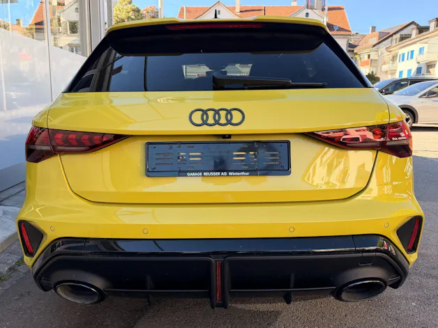 AUDI RS3 SPORTBACK 2.5 400 PS TFSI QUATTRO *** 5 JAHRE AUDI WERKSGARANTIE ***