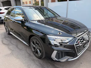 AUDI S3 Sportback 2.0 TFSI quattro *** UNSCHLAGBARER PREIS !!! ***
