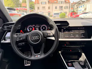 AUDI S3 Sportback 2.0 TFSI quattro *** UNSCHLAGBARER PREIS !!! ***