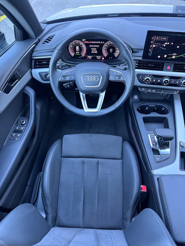 AUDI A4 Avant 45 TFSI S-tronic quattro