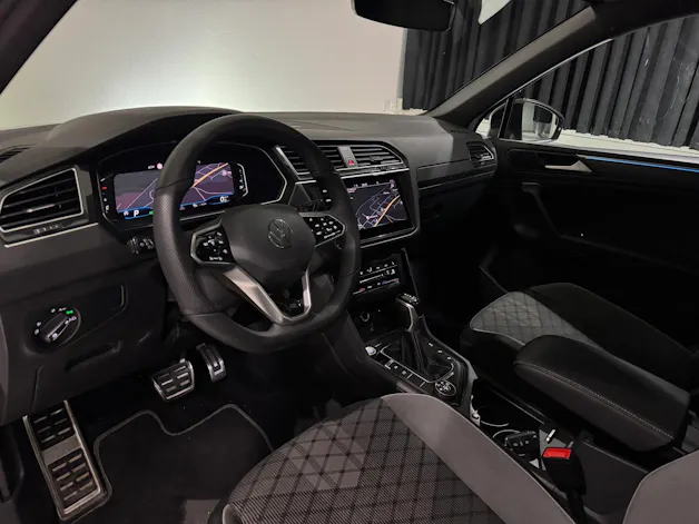 VW VW VW Tiguan 2.0TSI R-Line 4Motion DSG l 1.Hand l CH l