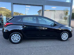 HYUNDAI i30 1.4 Pica