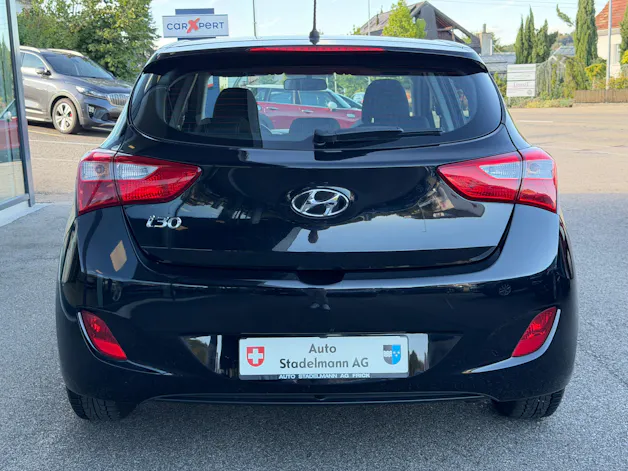 HYUNDAI i30 1.4 Pica