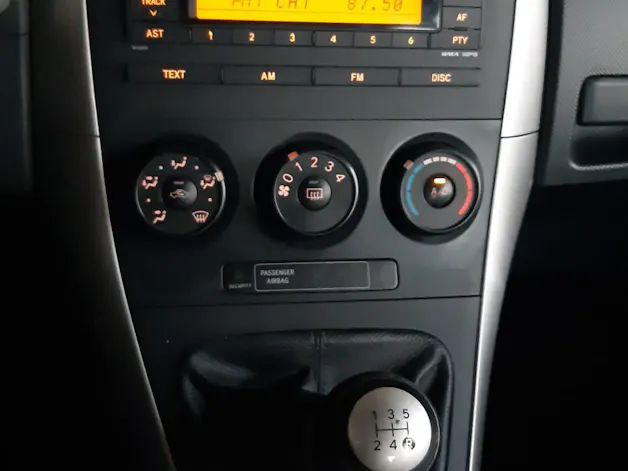 Toyota Auris 1.4 D-4D Linea Luna