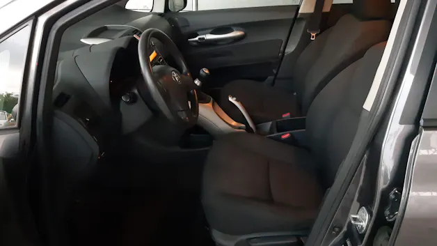 Toyota Auris 1.4 D-4D Linea Luna