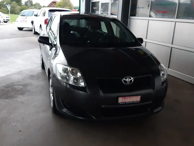 Toyota Auris 1.4 D-4D Linea Luna