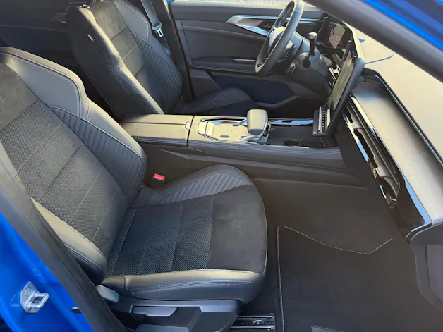 RENAULT Rafale 1.2 E-Tech Hybrid 200 Esprit Alpine