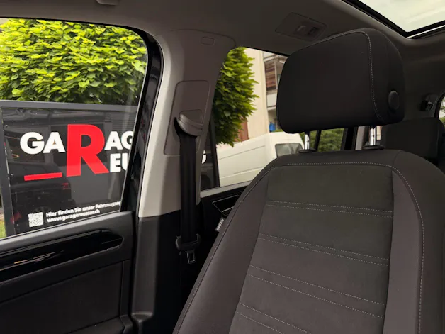 VW Touran 1.5 TSI Highline R-LINE *** TOP AUSSTATTUNG ***