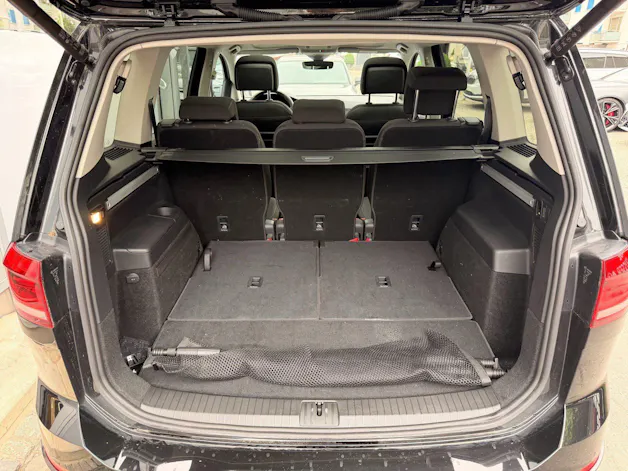 VW Touran 1.5 TSI Highline R-LINE *** TOP AUSSTATTUNG ***