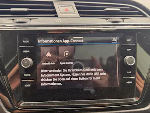 VW Touran 1.5 TSI Highline R-LINE *** TOP AUSSTATTUNG ***