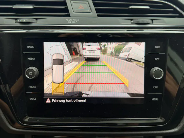 VW Touran 1.5 TSI Highline R-LINE *** TOP AUSSTATTUNG ***