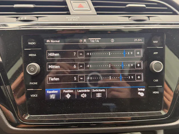 VW Touran 1.5 TSI Highline R-LINE *** TOP AUSSTATTUNG ***