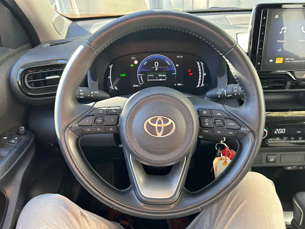 Toyota Yaris Cross 1.5 VVT-i HSD Comfort AWD-i