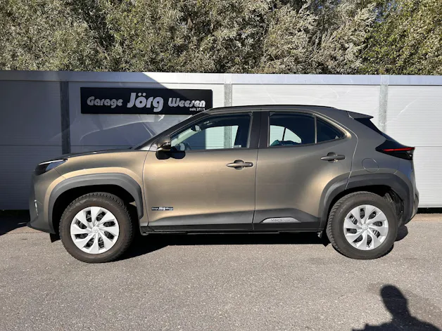 Toyota Yaris Cross 1.5 VVT-i HSD Comfort AWD-i