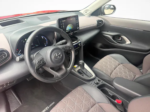 Toyota Yaris Cross 1.5 VVT-i HSD Elegant AWD-i