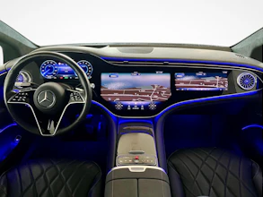 https://vehicle.imgix.net/4493821/5bee74c4-794a-4de3-b3a6-32e50dc3ad4e.jpg