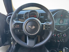 Fahrzeugbild MINI F55 1.5i Cooper