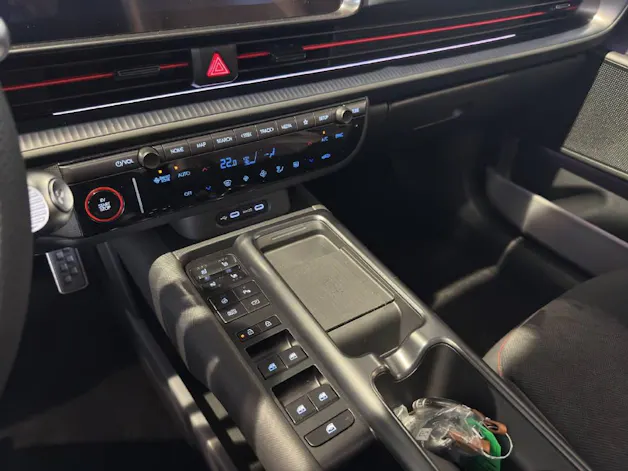 HYUNDAI Ioniq 6 N Line 4WD 84kWh