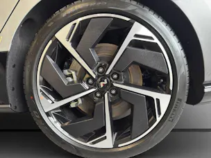 HYUNDAI Ioniq 6 N Line 4WD 84kWh