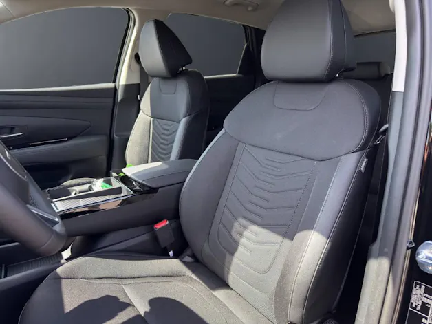 HYUNDAI Tucson 1.6 T-GDi HEV Amplia 4WD