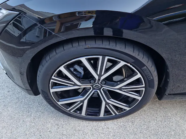 VOLVO ES90 Ultra
