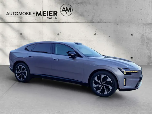 VOLVO ES90 Plus
