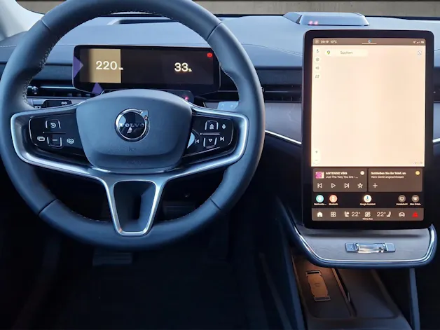 VOLVO ES90 Plus