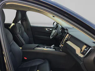 VOLVO XC60 2.0 T6 TE Plus Dark eAWD