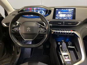 PEUGEOT 3008 1.6 PureTech Allure