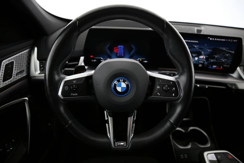 image du véhicule BMW iX1