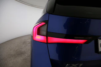 https://vehicle.imgix.net/4494202/e27ad739-9c89-44e7-9e44-a58f4b2a6e9e.jpg