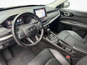 https://vehicle.imgix.net/4494248/c76ee86f-3e94-46e5-9891-0c4e57dcb094.jpg