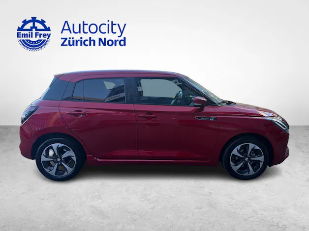 Suzuki Swift 1.2 Sakura Top Hybrid
