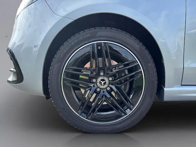 MERCEDES-BENZ V 300 Exclusive AMG Line L - Benzinmotor