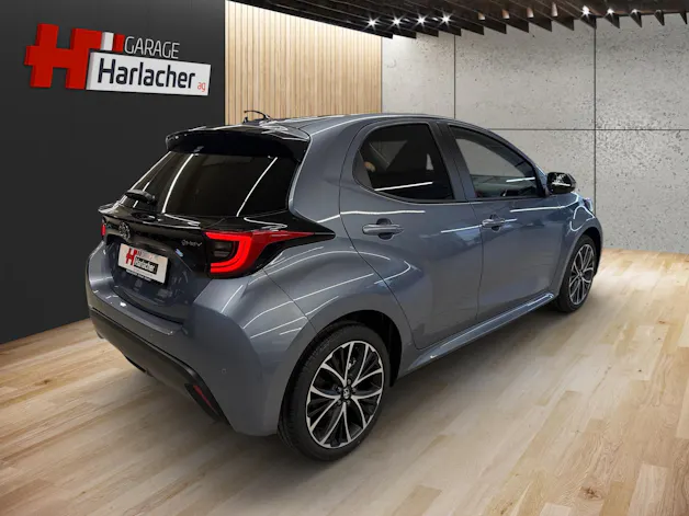 Toyota Yaris 1.5 VVT-i HSD Trend