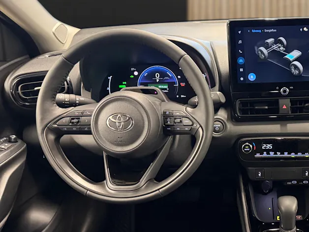 Toyota Yaris 1.5 VVT-i HSD Trend