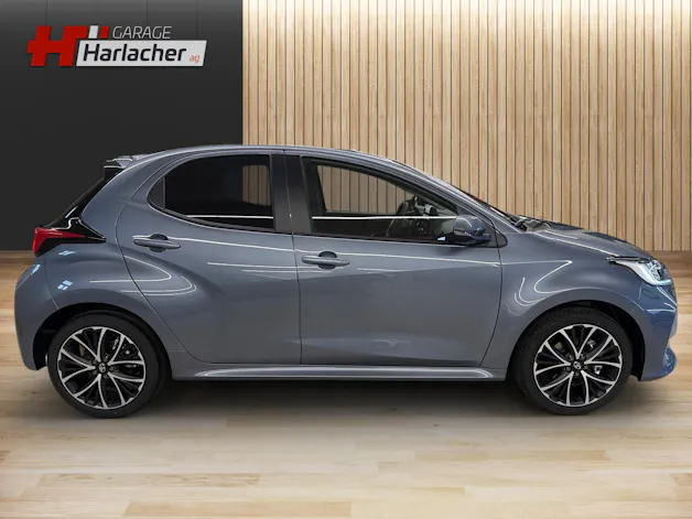 Toyota Yaris 1.5 VVT-i HSD Trend