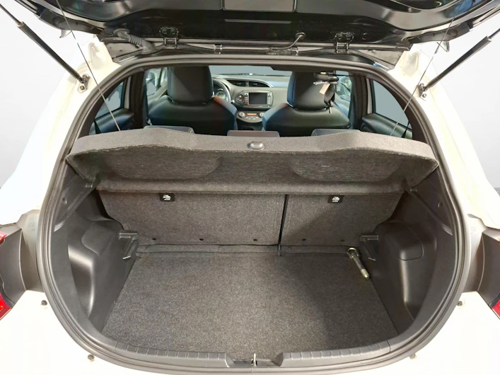 Fahrzeugbild TOYOTA YARIS