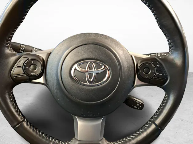 Toyota Yaris 1.5 VVT-i HSD GR-S