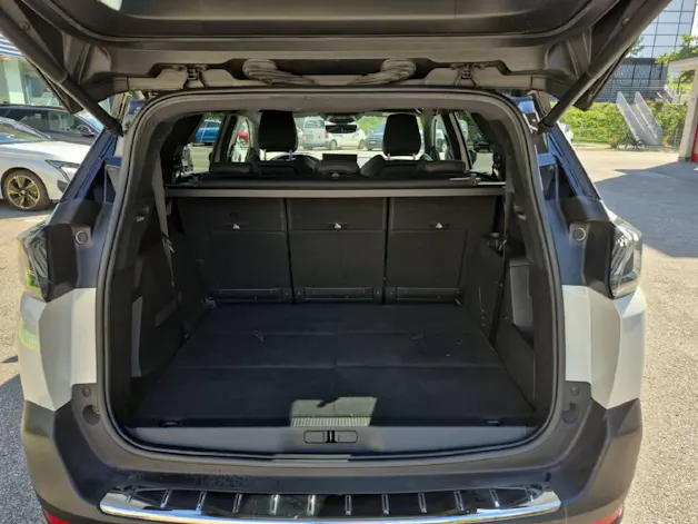 PEUGEOT 5008 1.2PT GT EAT8