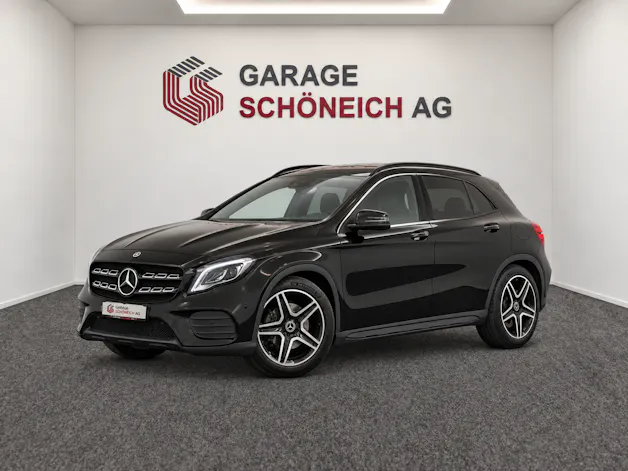 MERCEDES-BENZ GLA-Klasse X156 GLA 220 AMG Line 4m