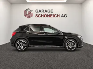 MERCEDES-BENZ GLA-Klasse X156 GLA 220 AMG Line 4m