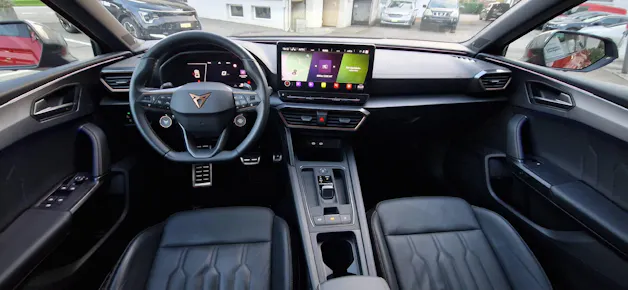 CUPRA Leon 2.0 TSI 300 VZ DSG