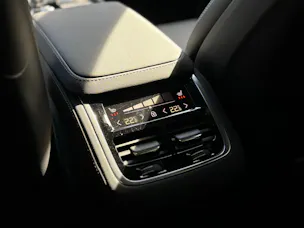 VOLVO XC90 2.0 B5 MH Black Edition AWD