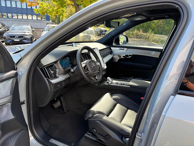 VOLVO XC90 2.0 B5 MH Black Edition AWD