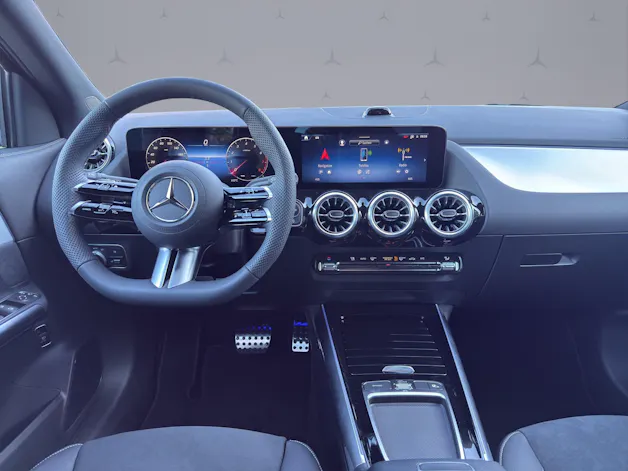 MERCEDES-BENZ 200 Night Star AMG Line